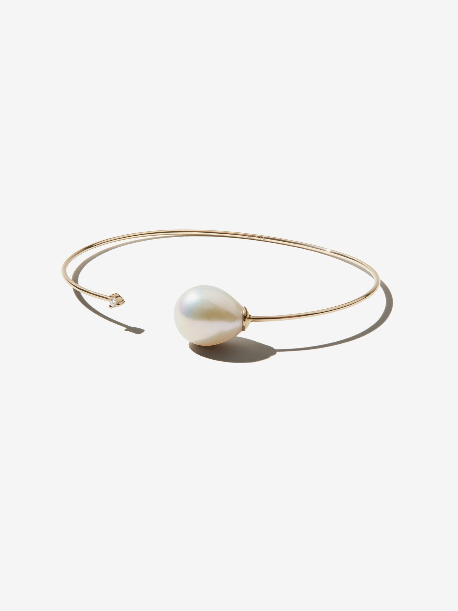SBA118 Custom Pearl Bracelet for Women, French Niche Design, Elegant Luxury Bangle, Minimalist High-End Jewelry Gift - 图片 1